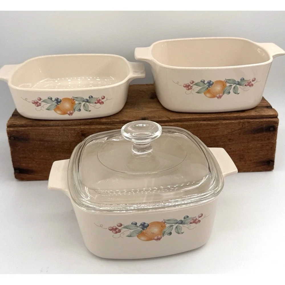 Corning Ware Beige Fruit Garland 4pc Set A-1-B + 2 A-1 1/2-B‎ + Pyrex Lid VTG
