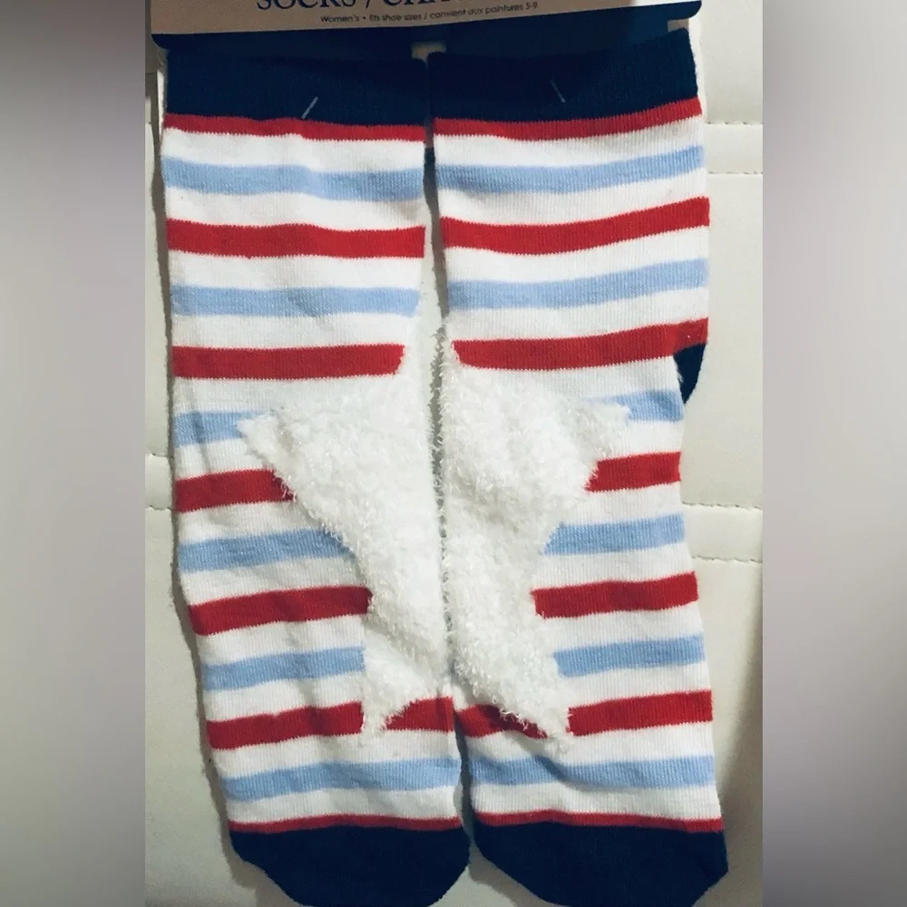 Pair of Red white & blue patriotic‎ Americana striped socks new - 1 pair