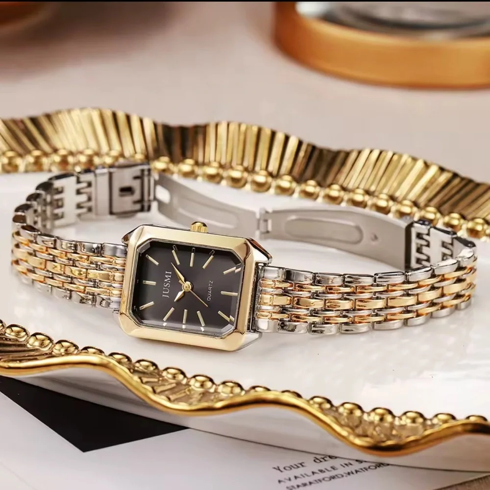 Zara quartz watch