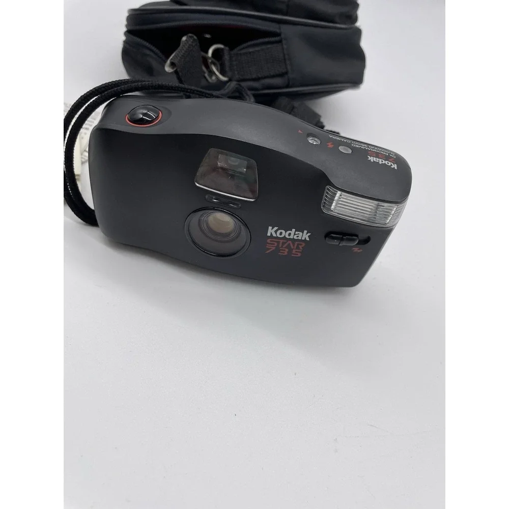Kodak Star 735  Camera Built-in Flash 35mm  UNTESTED‎ With Bag Instructions