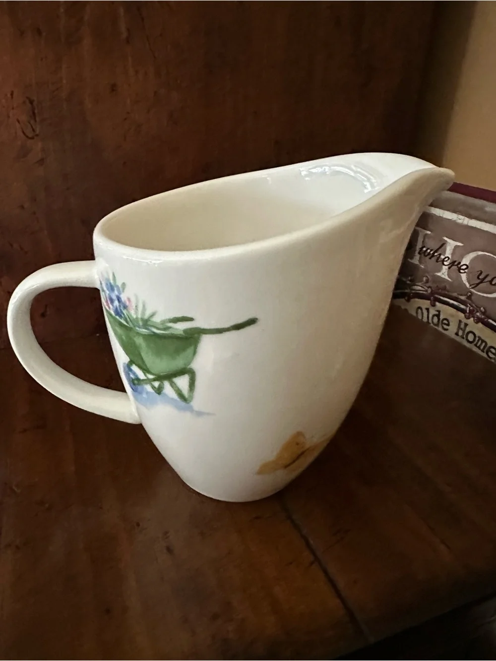 Pfaltzgraff ceramic cream