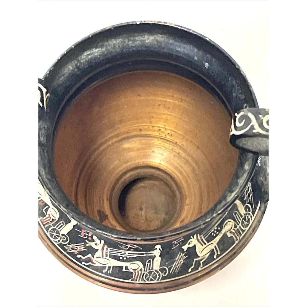 Handmade hand interior surface