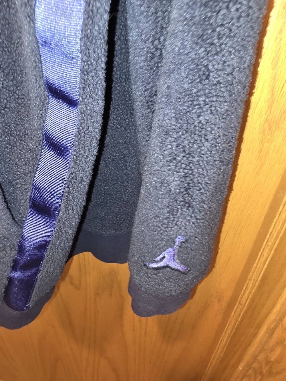 Jordan plush navy