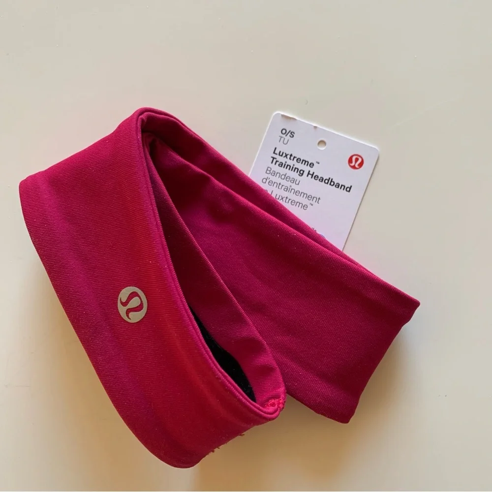 lululemon athletica hugs this all