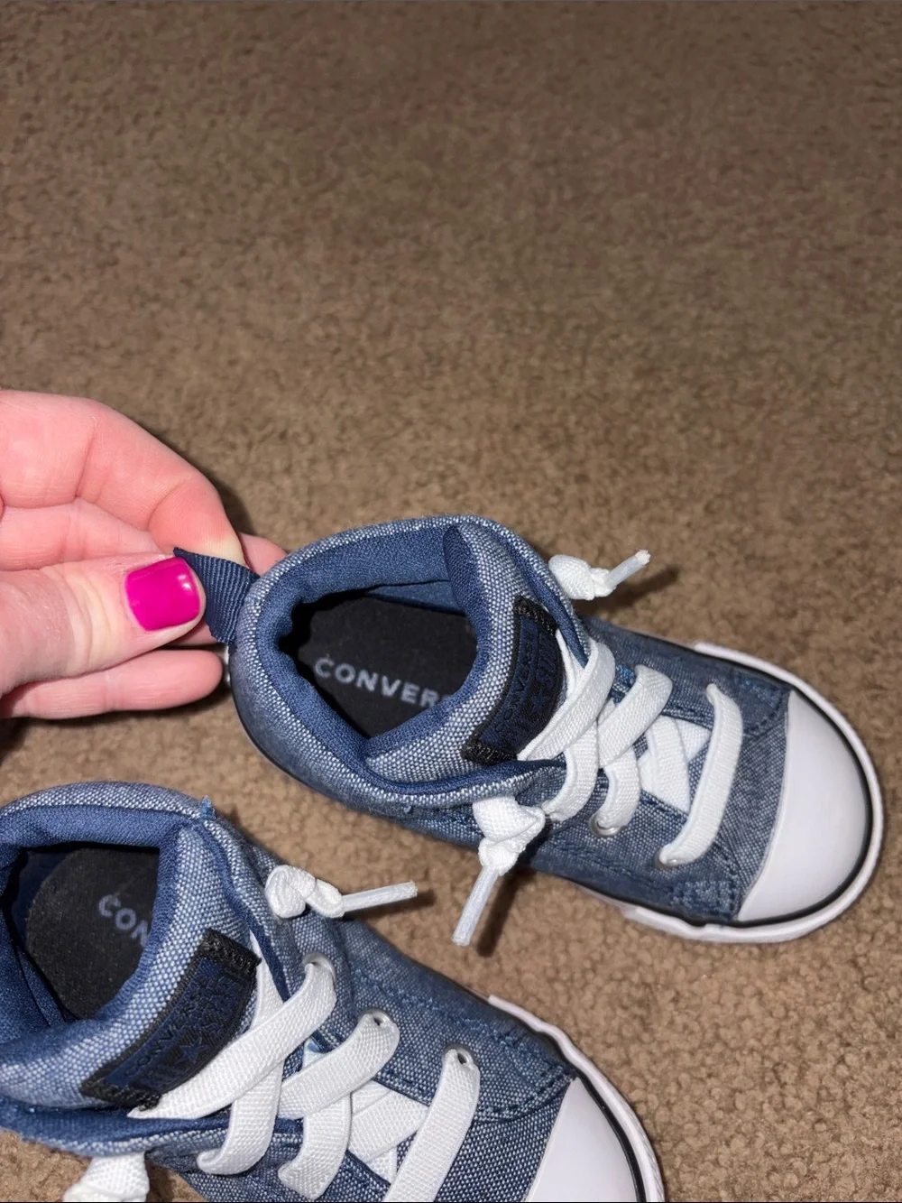 Converse kids high