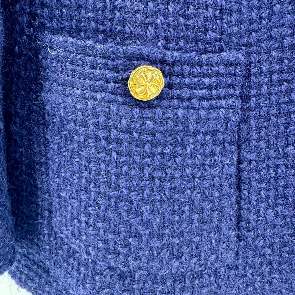 CHANEL vintage boutique