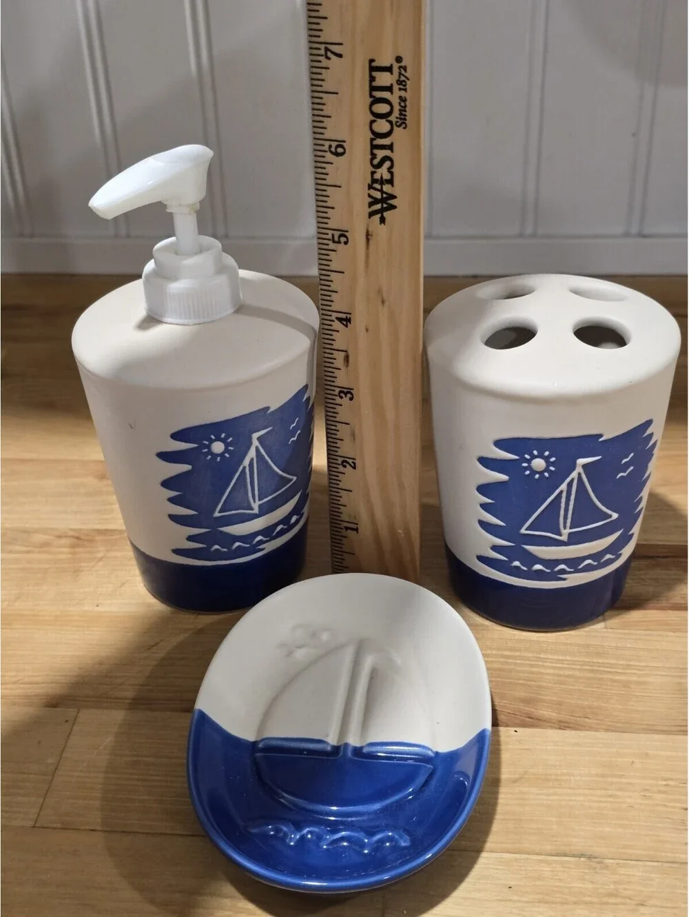 3pc Bathroom Set Hand Soap Pump Dispenser Toothbrush Holder  Soap/ Trinket Dish