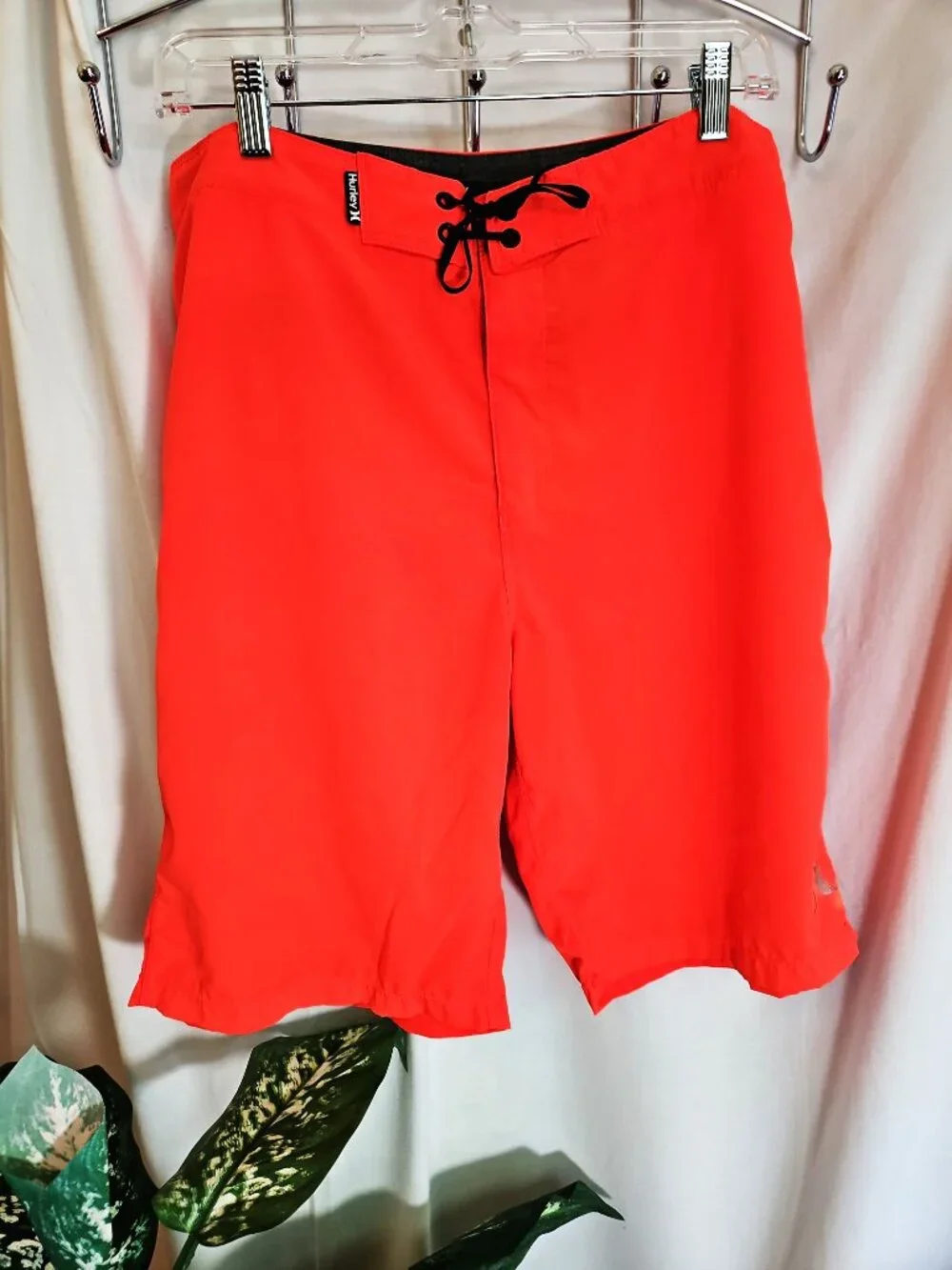 Hurley Phantom Board Shorts Men's 32 Red Swim Trunks Drawstring Pockets Beach