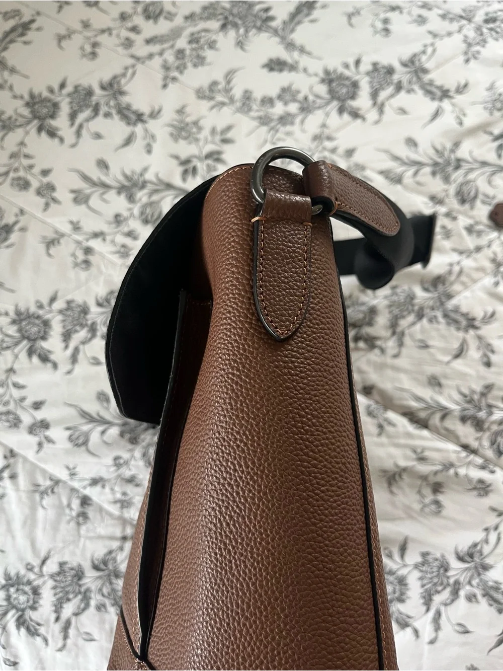 Coach men’s messenger