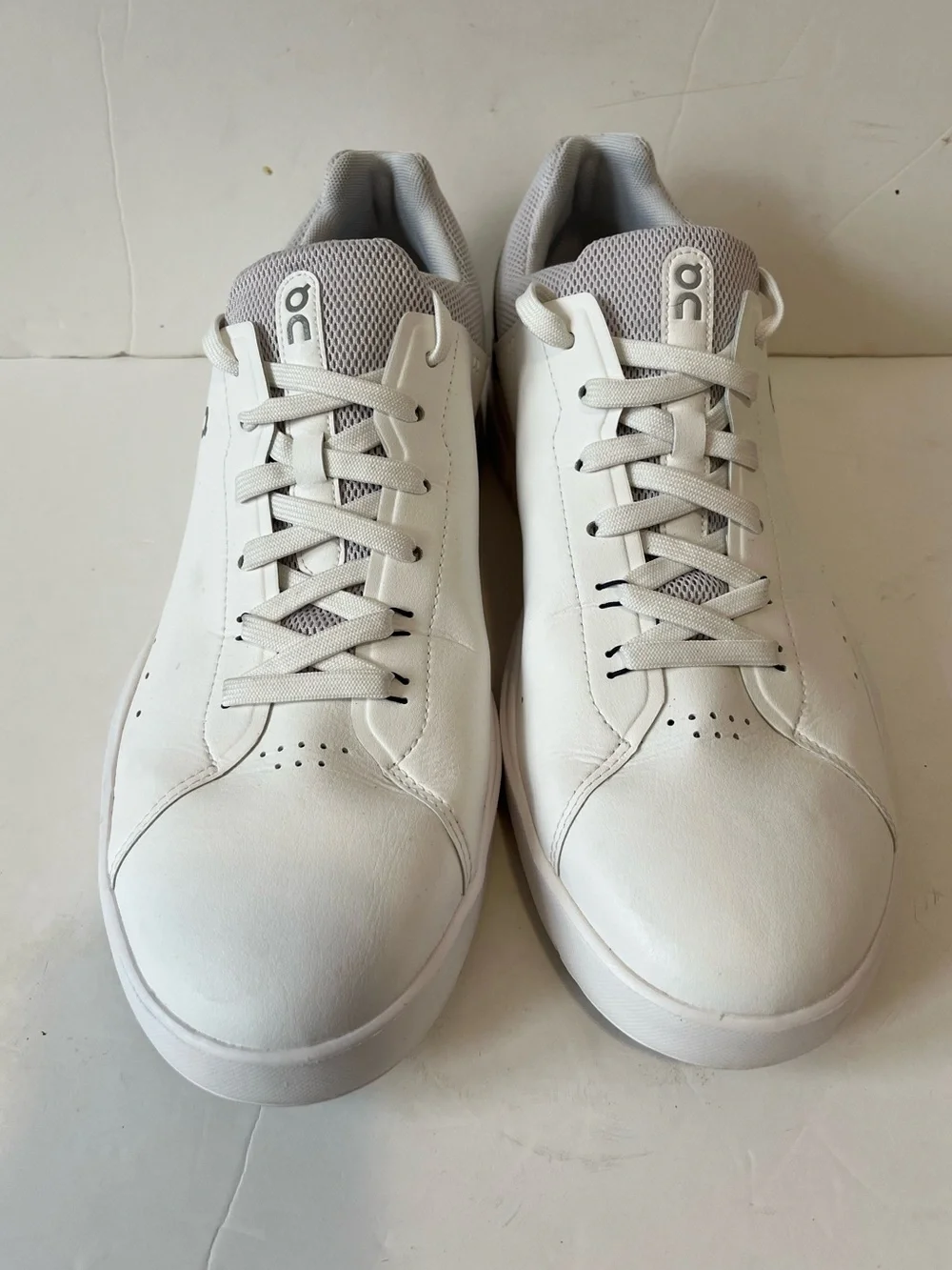 On Running THE ROGER Advantage White Low-Top casual tennis Sneakers Men Size 12