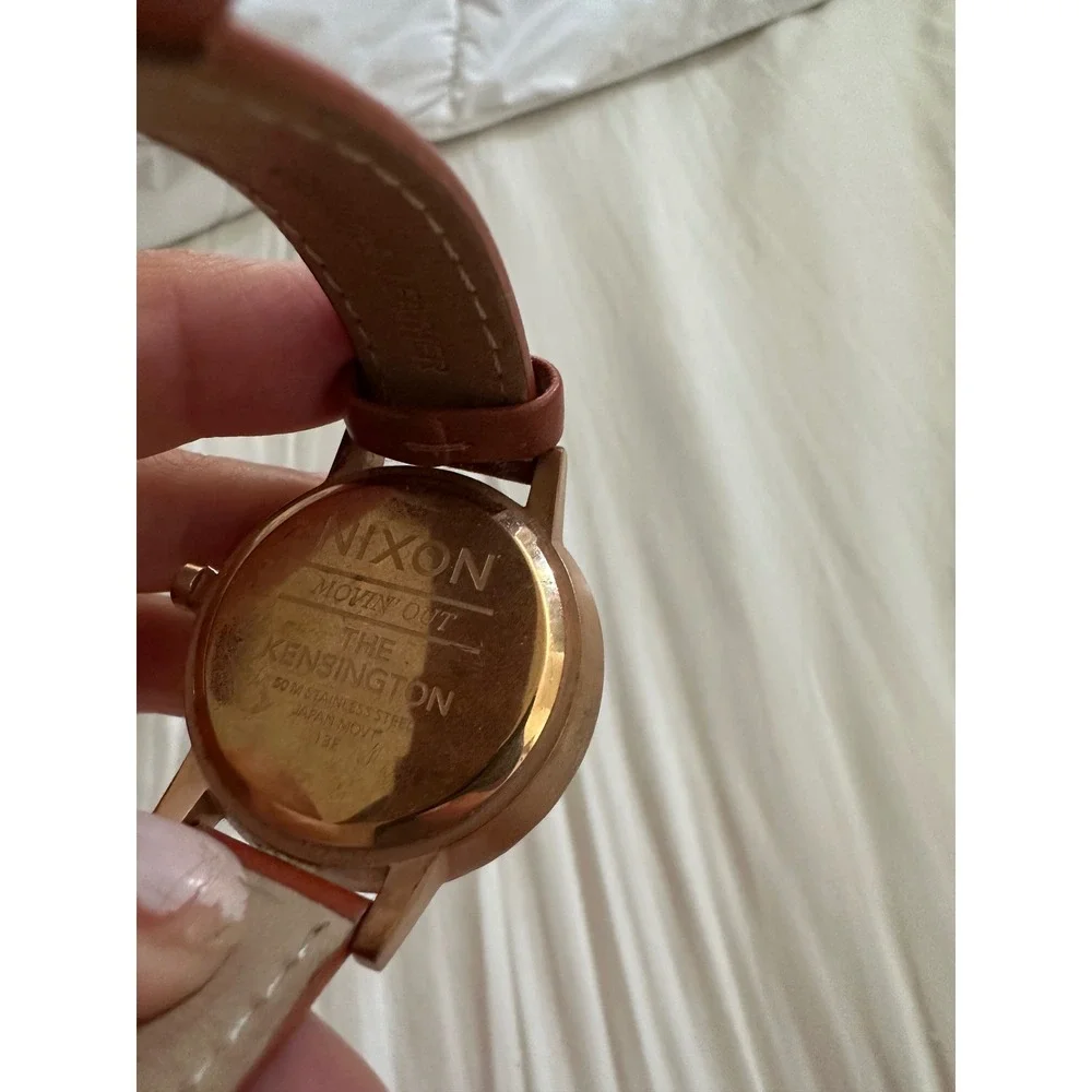 Nixon sturdy casing