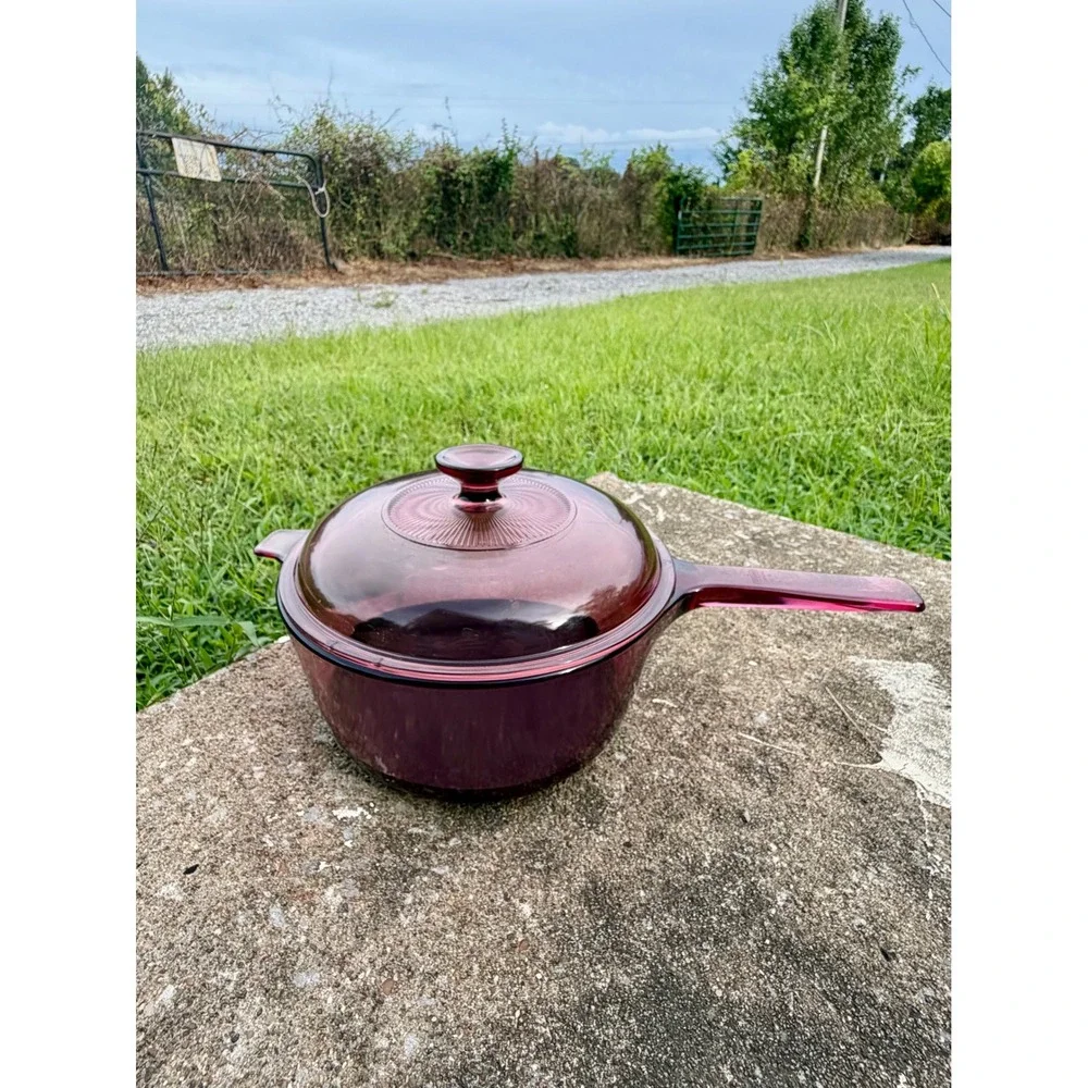 VTG Visions Corning Cranberry Glass 2.5L Saucepan w Pyrex Lid V-2.5-C USA Made
