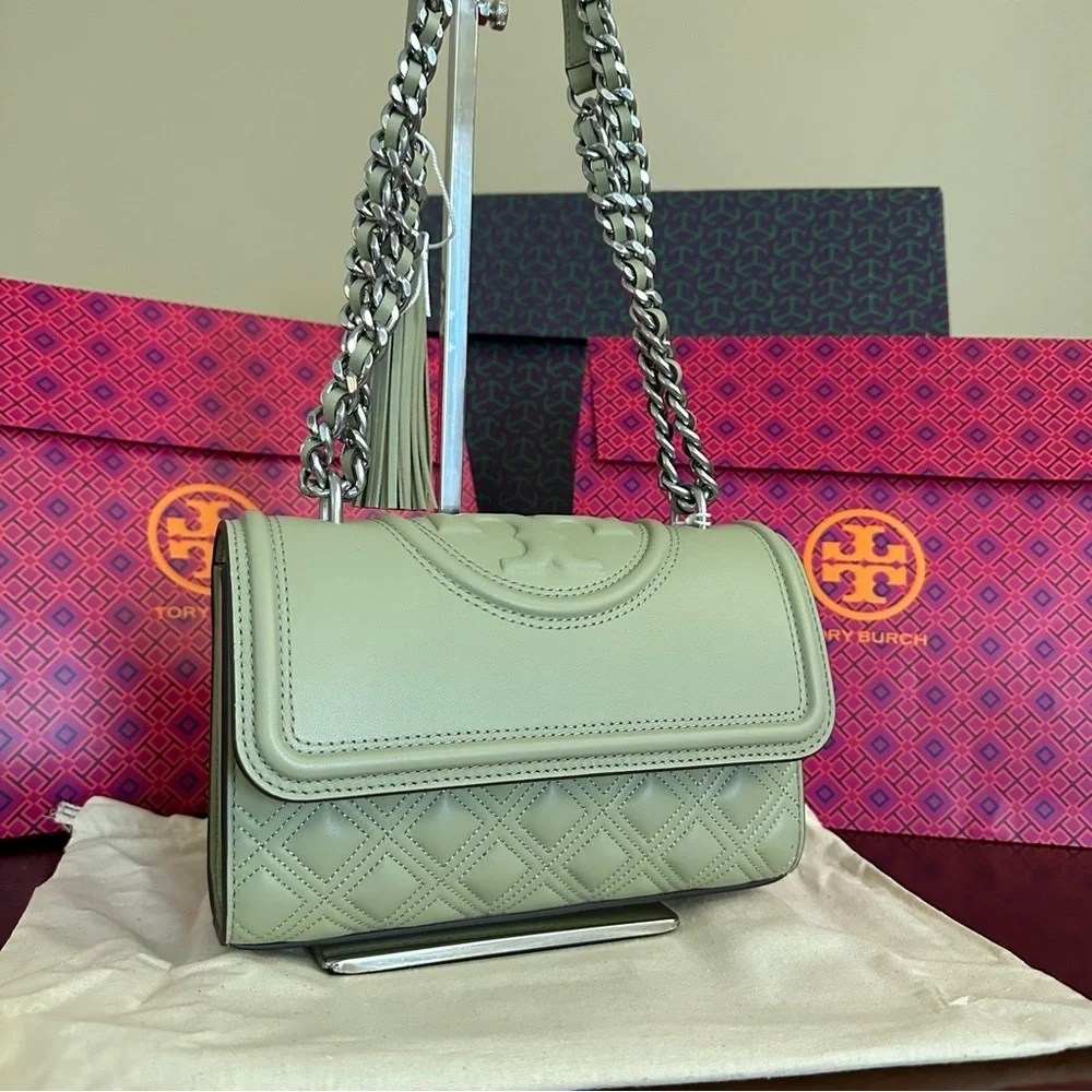 Tory Burch tory burch