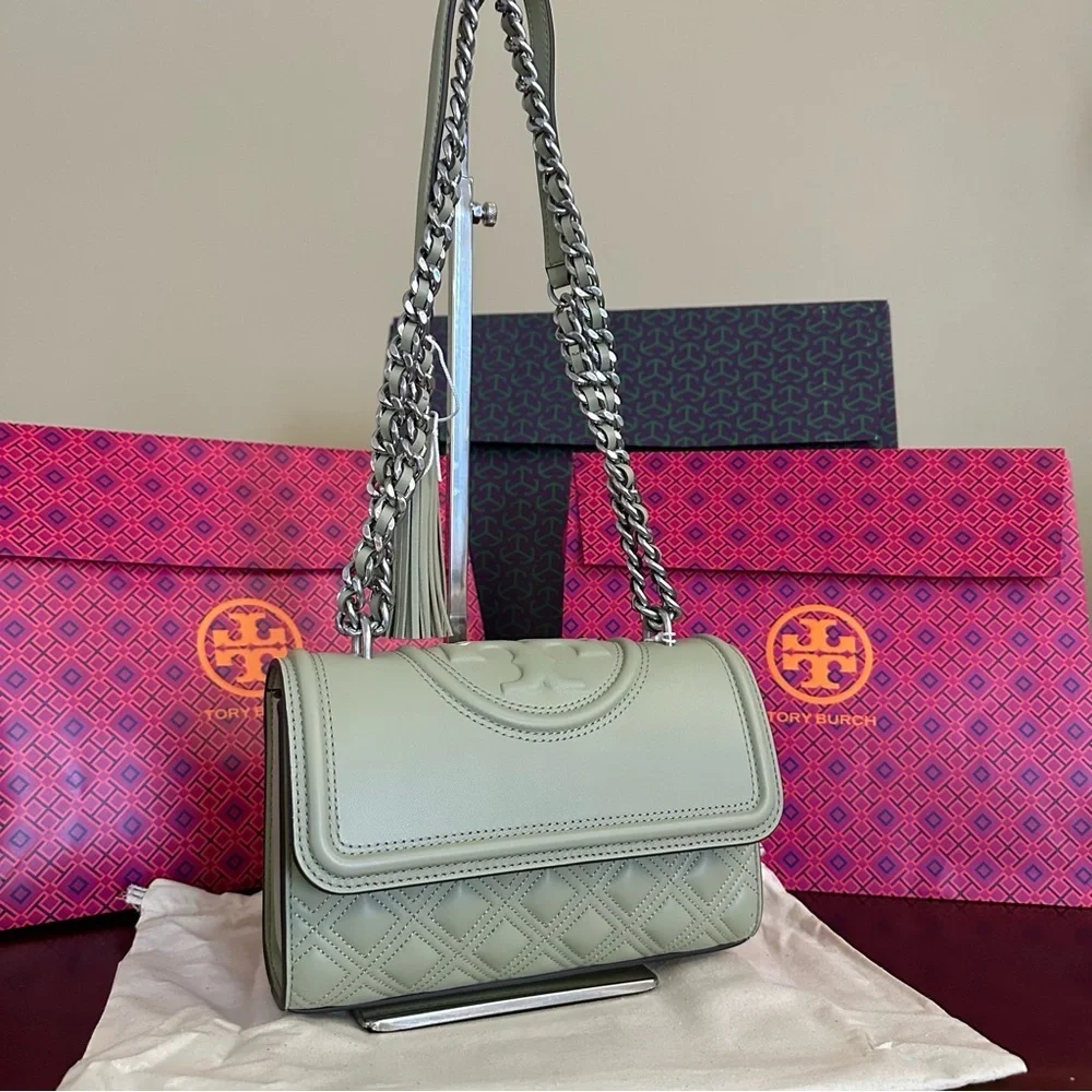 Tory Burch tory burch