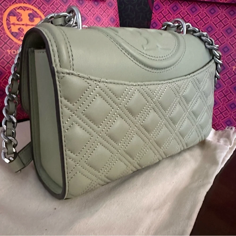 Tory Burch tory burch