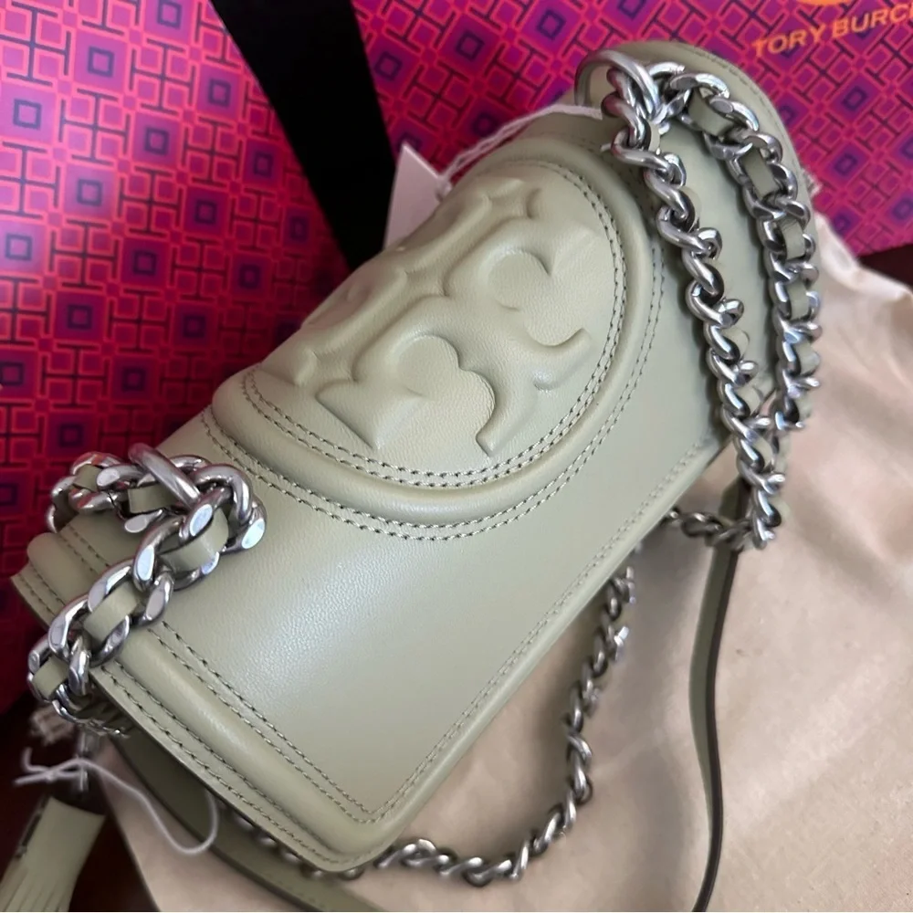 Tory Burch tory burch