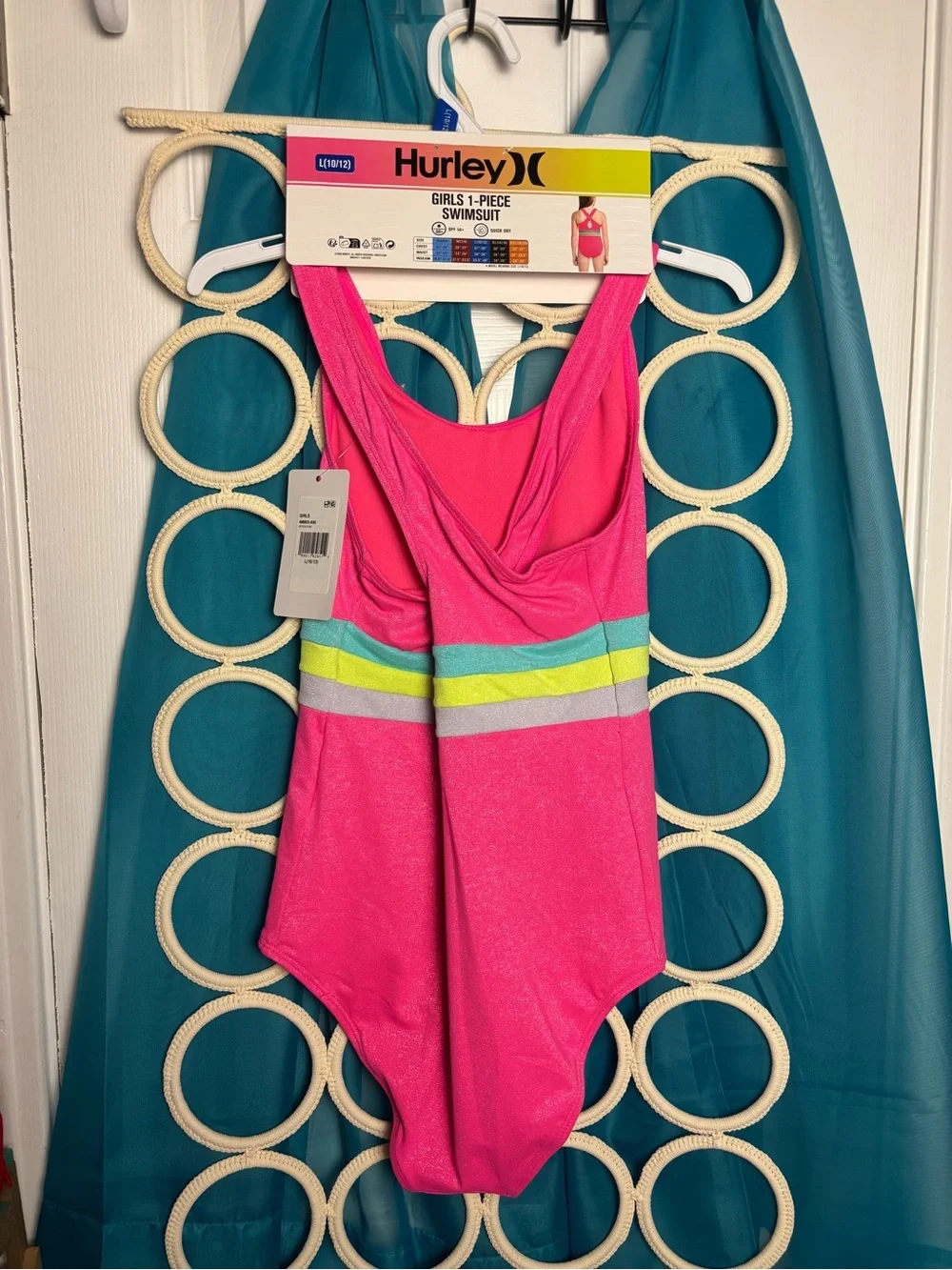 Hurley vibrant pink