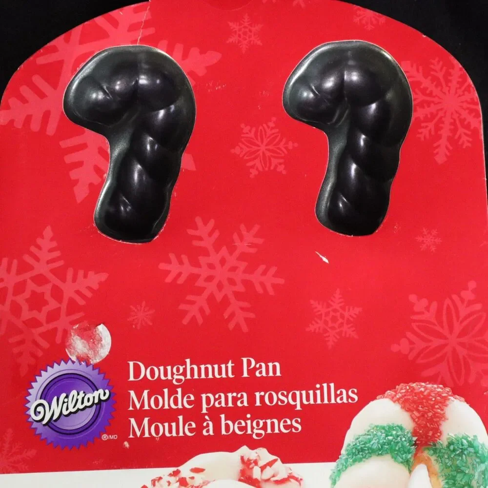 Wilton doughnut pan