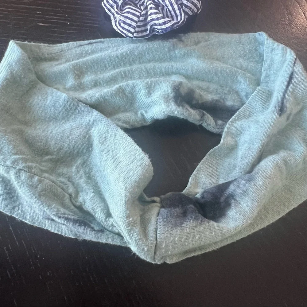 ✅ Set of 3 Hair Scrunchies and Tie-Dye Headband