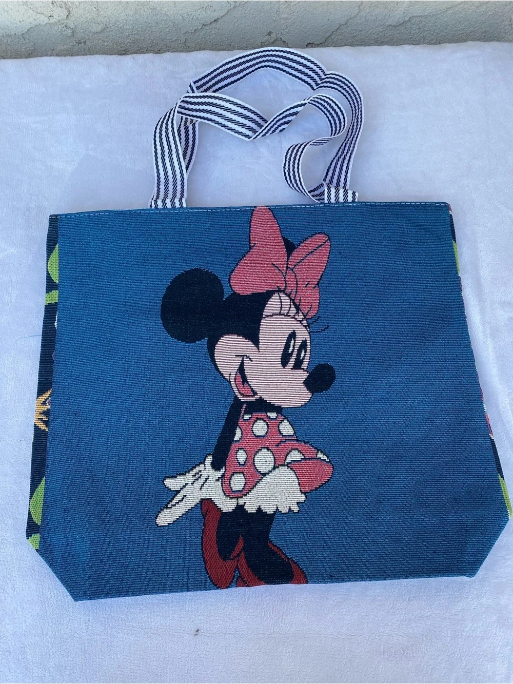 N/A bag beach