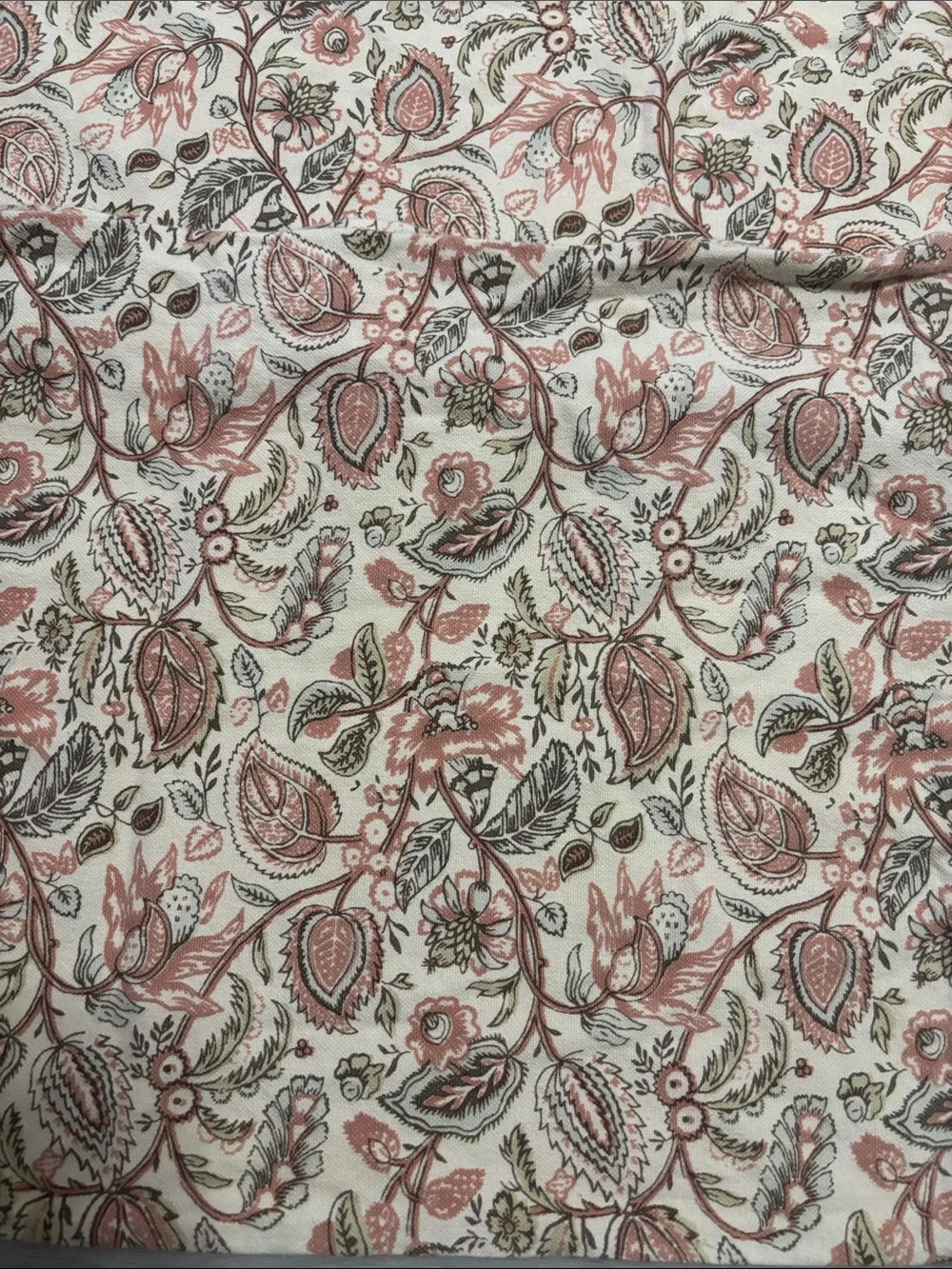 Pottery Barn Floral Paisley Pillowcase Covers Pair in Cream & Dusty Rose 16”x26”