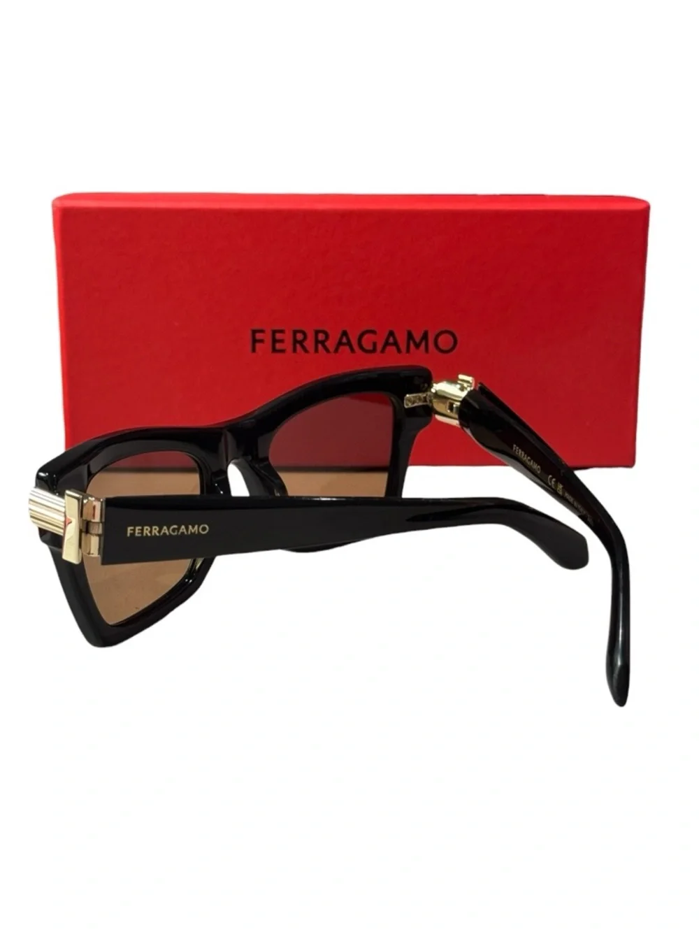 Salvatore Ferragamo meet portia