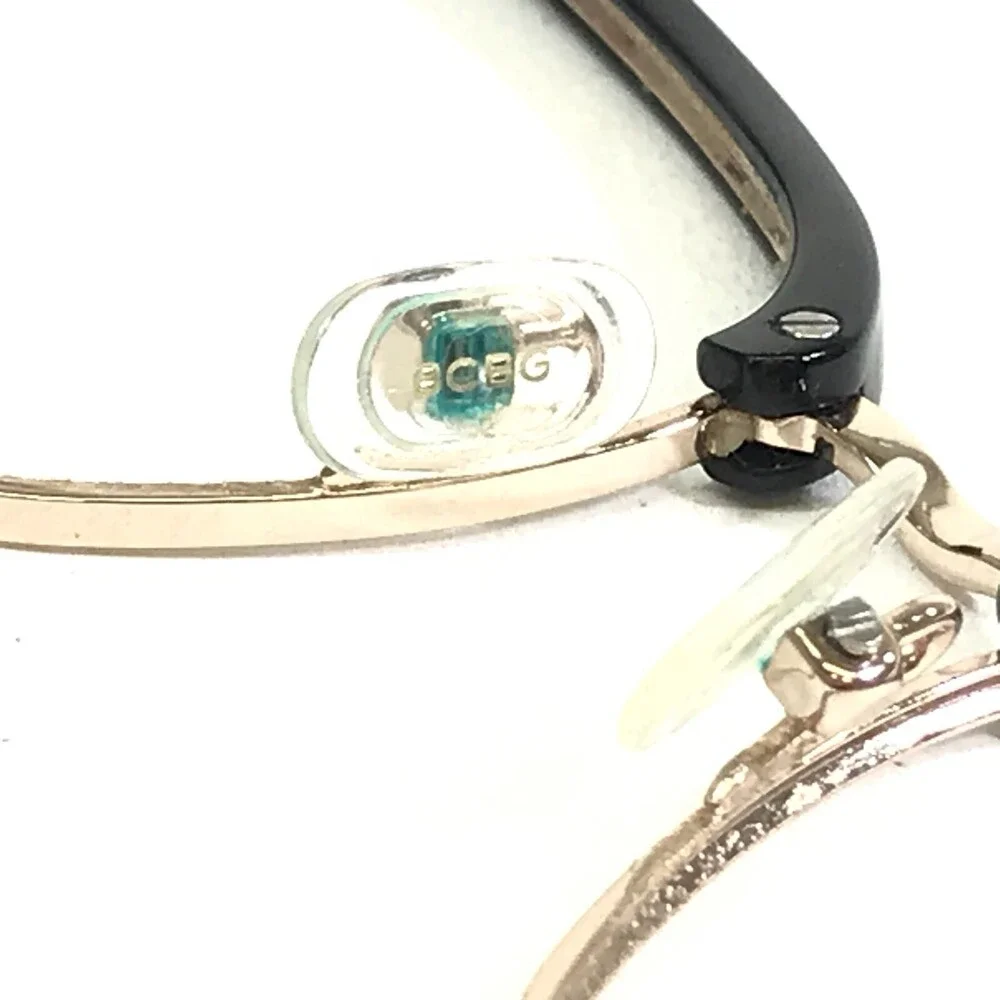 BCBGMaxAzria no lenses