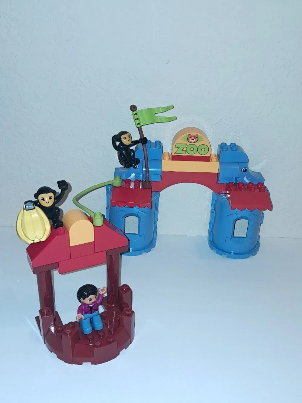 Incomplete Set of LEGO DUPLO VILLE 5635 Big City Zoo Preschool Building Toy