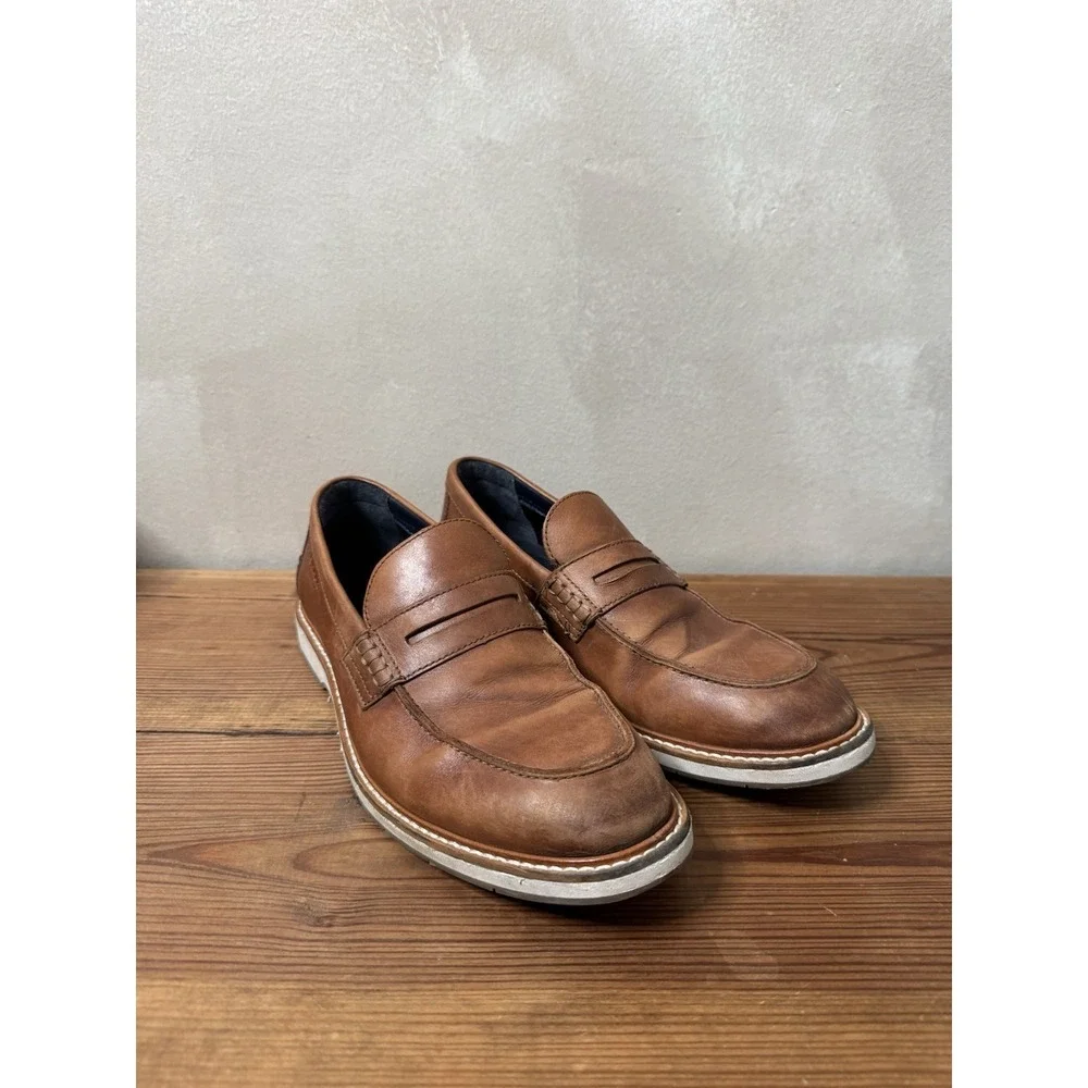 Cole Haan round any
