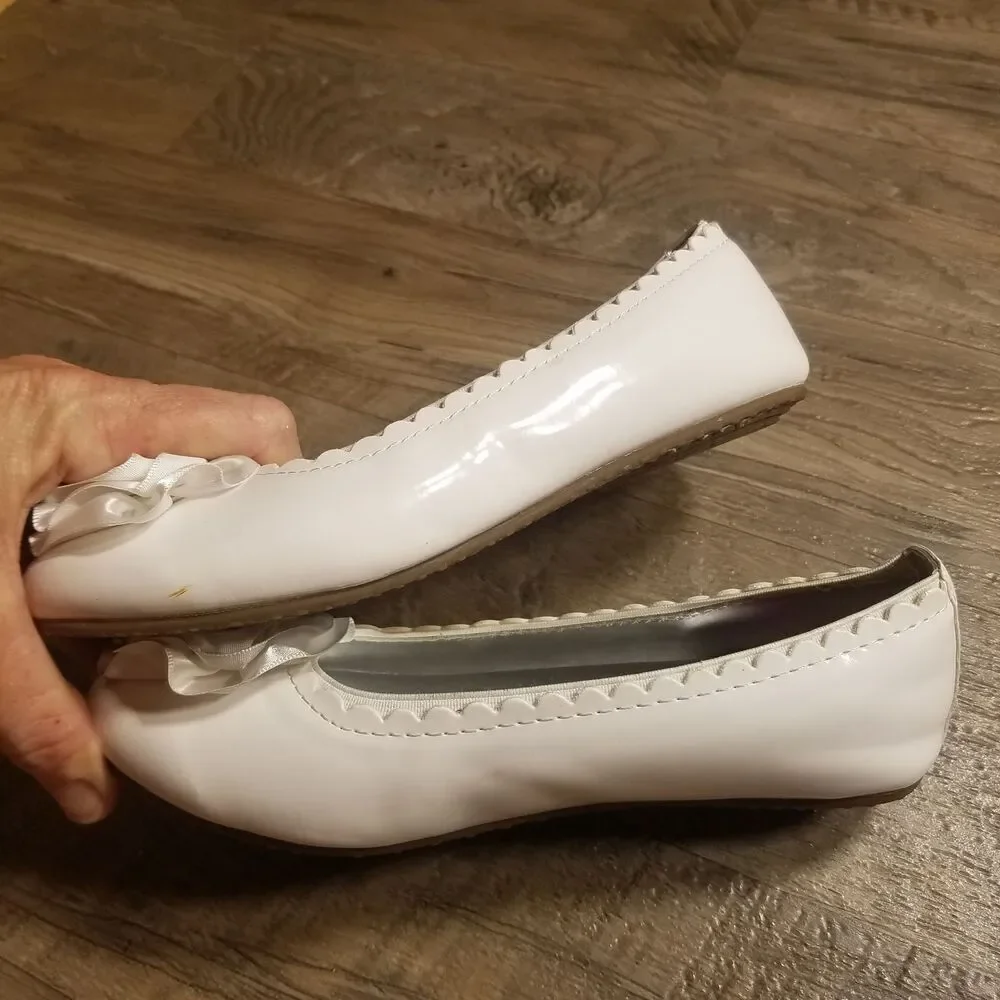 stride ride white flats 1