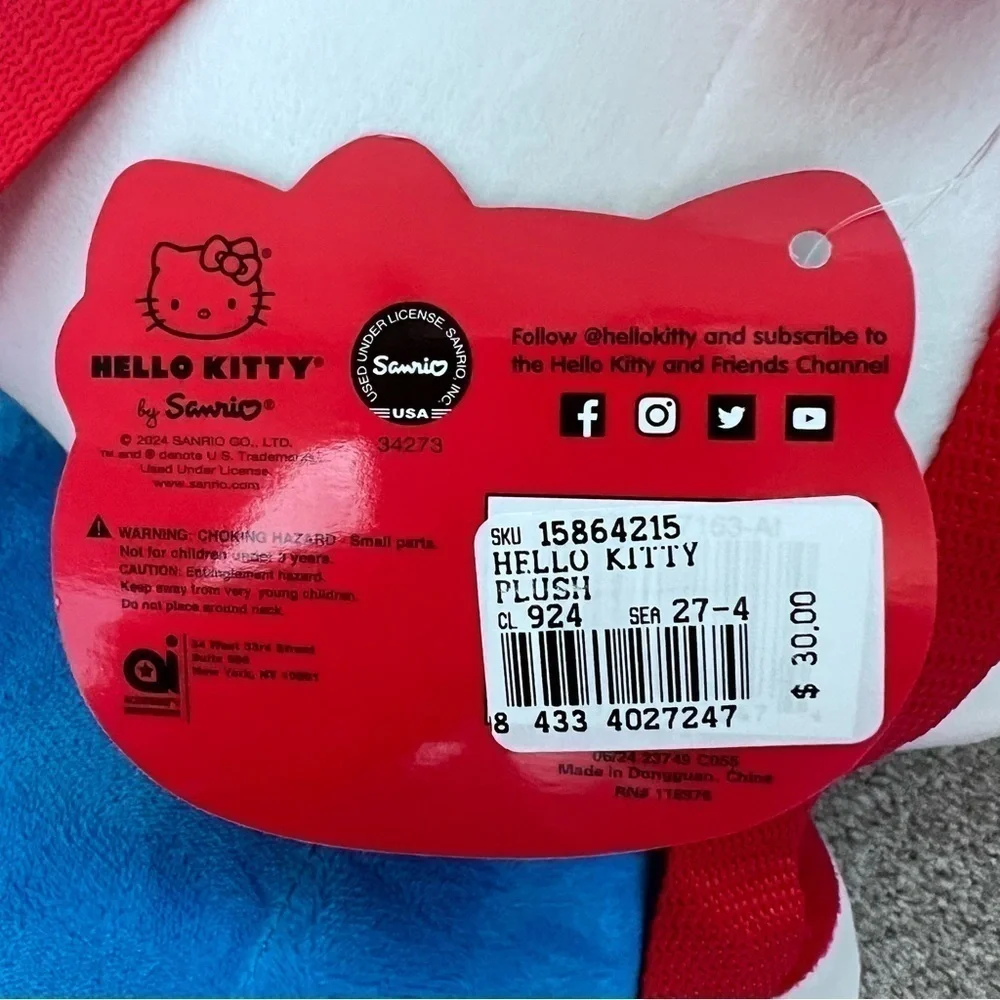 NWT Hello Kitty plush backpack with small snack/ toy pocket