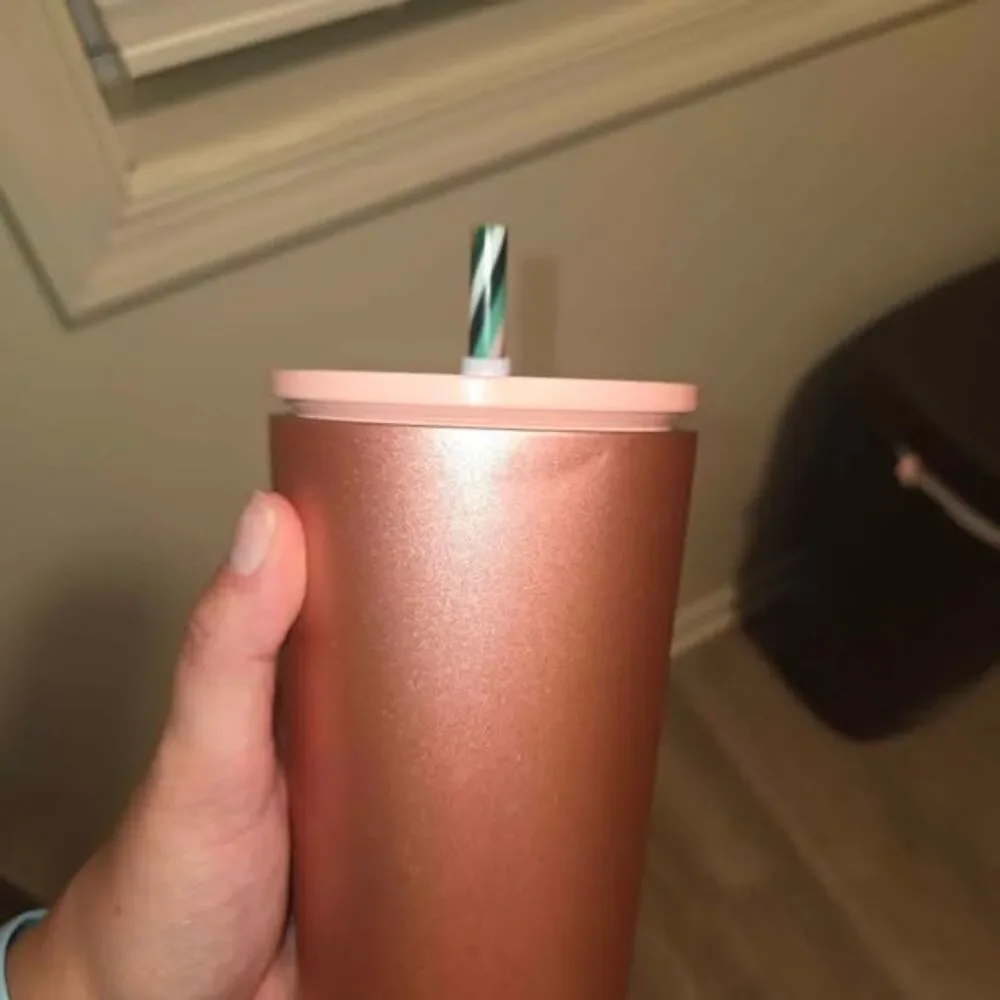 Unbranded rose lid