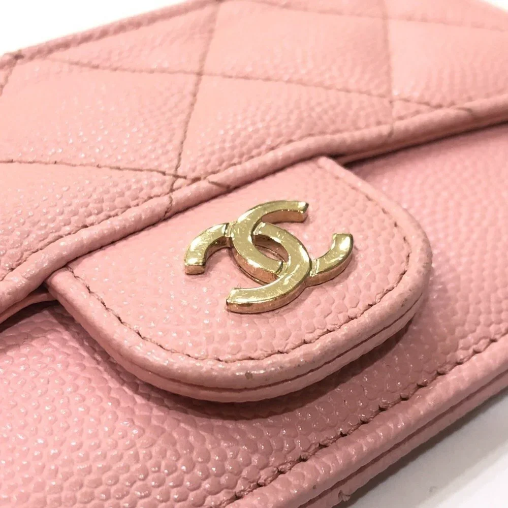 CHANEL pink caviar