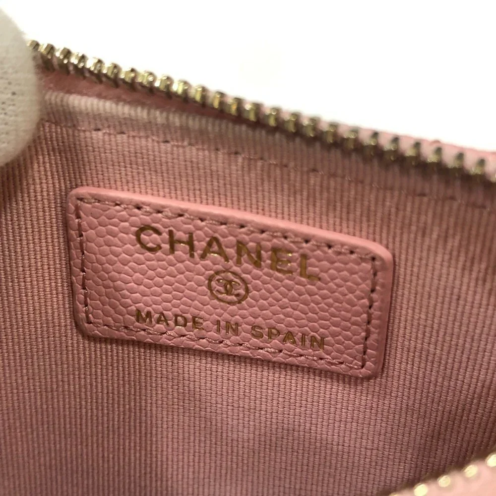 CHANEL pink caviar