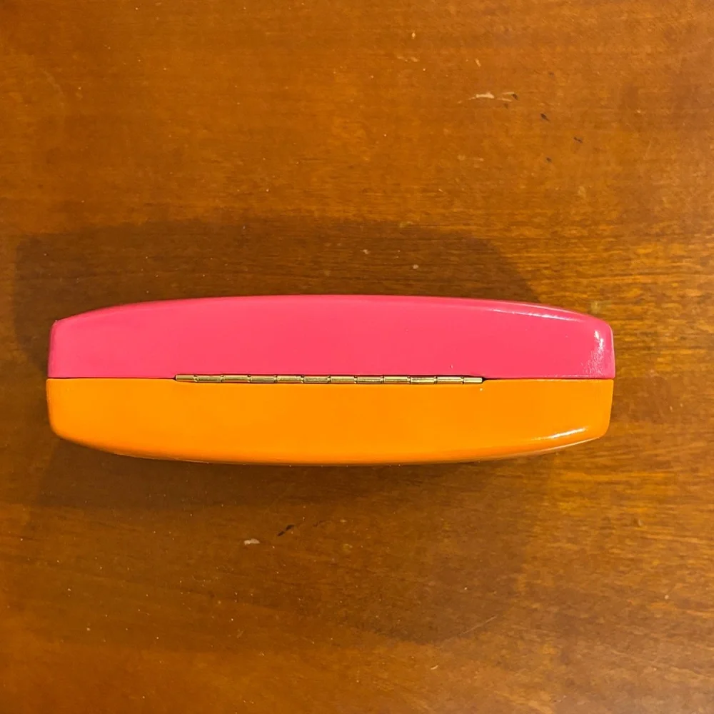 kate spade exterior that not