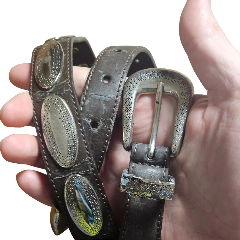Vintage Leather Western Concho Belt Silver Tone Buckle M Cowgirl Boho 4-5001