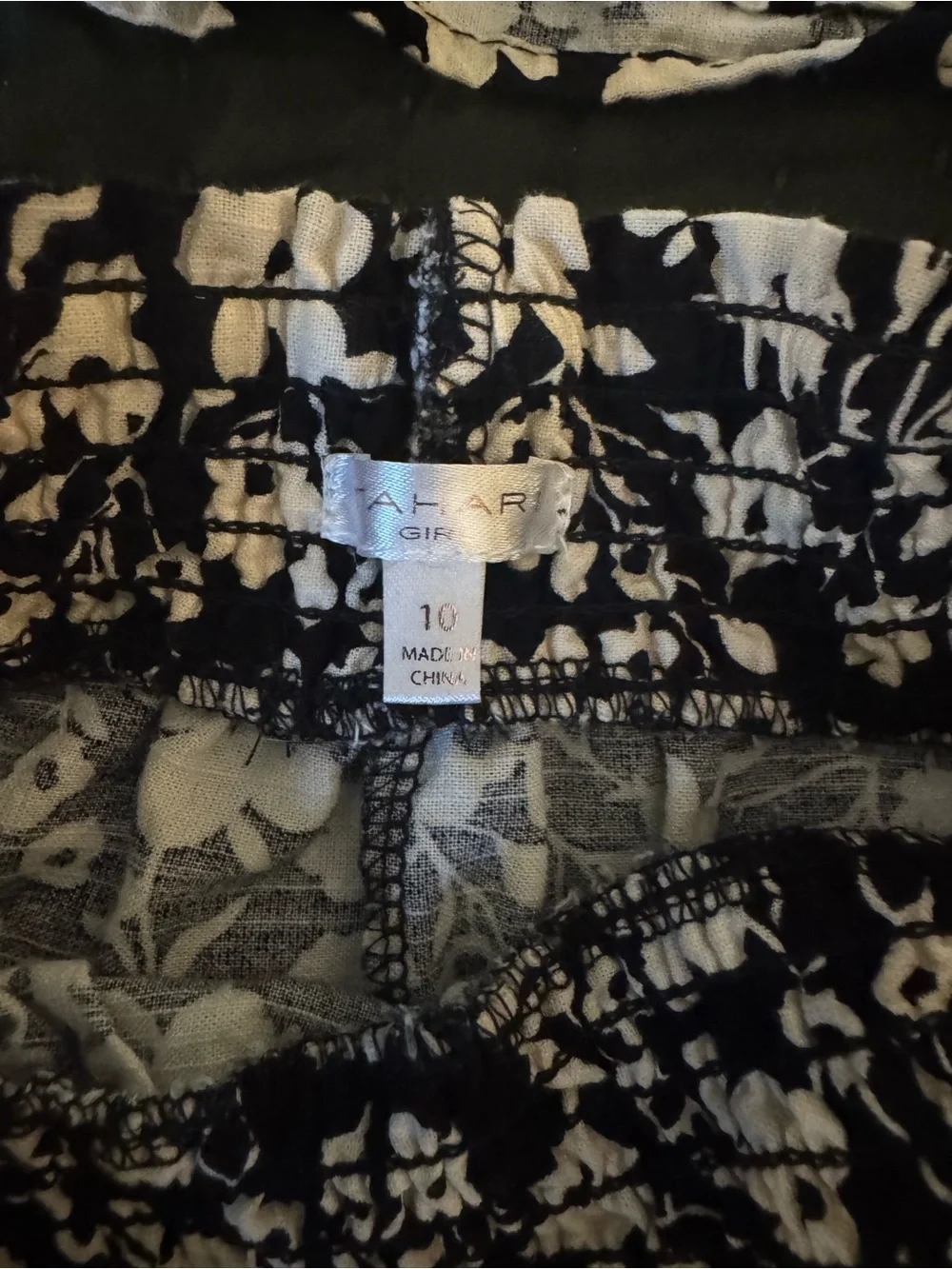 Girls Size 10- Black & White Floral Wide-Leg Pants Set