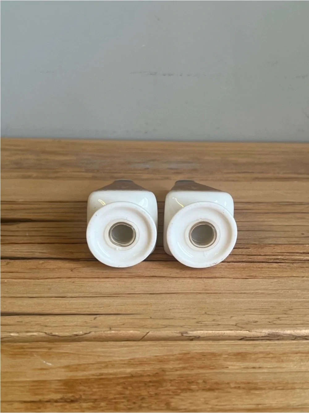 None shakers panels white
