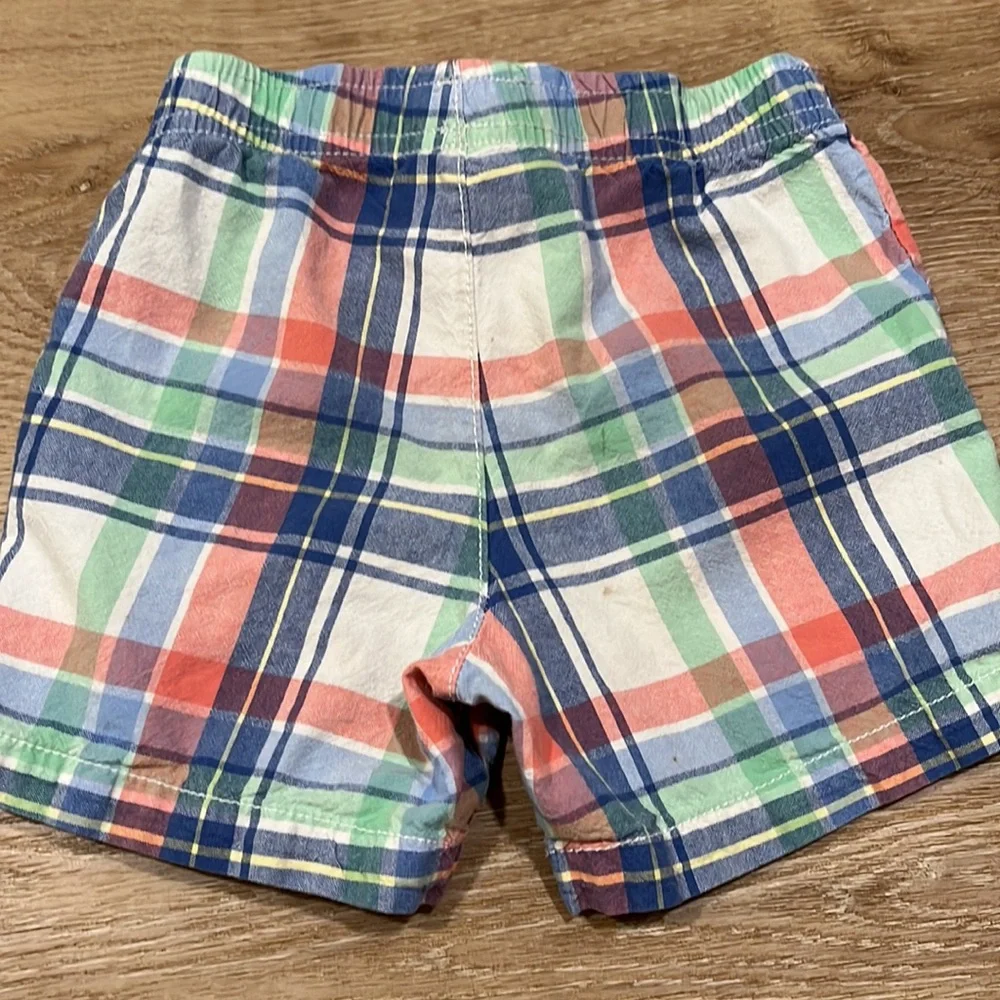 Carters stain clothing pair •