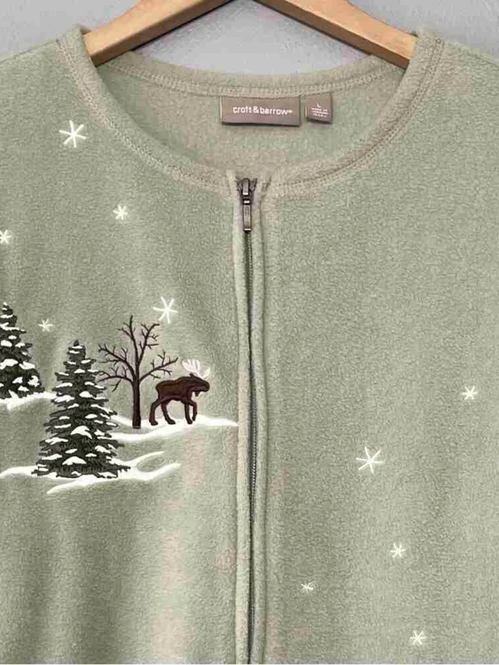 N/A sage green