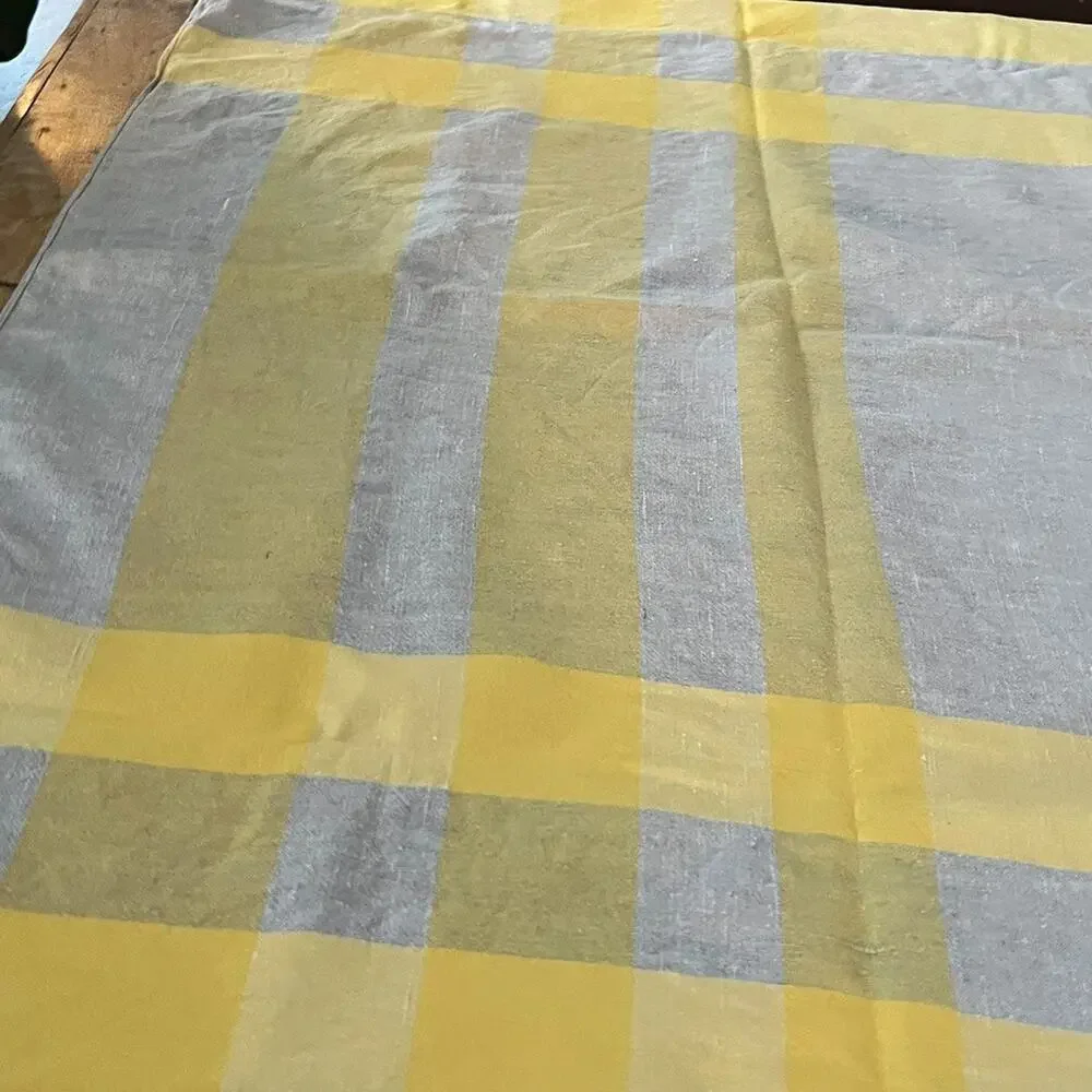 Unbranded this tablecloth