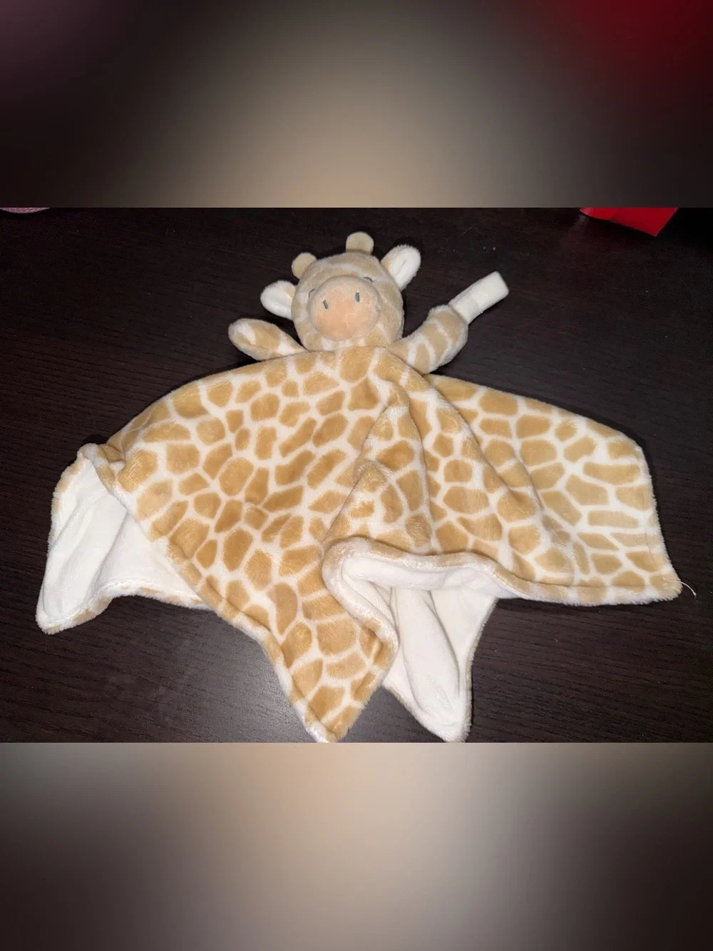 Carters beige giraffe