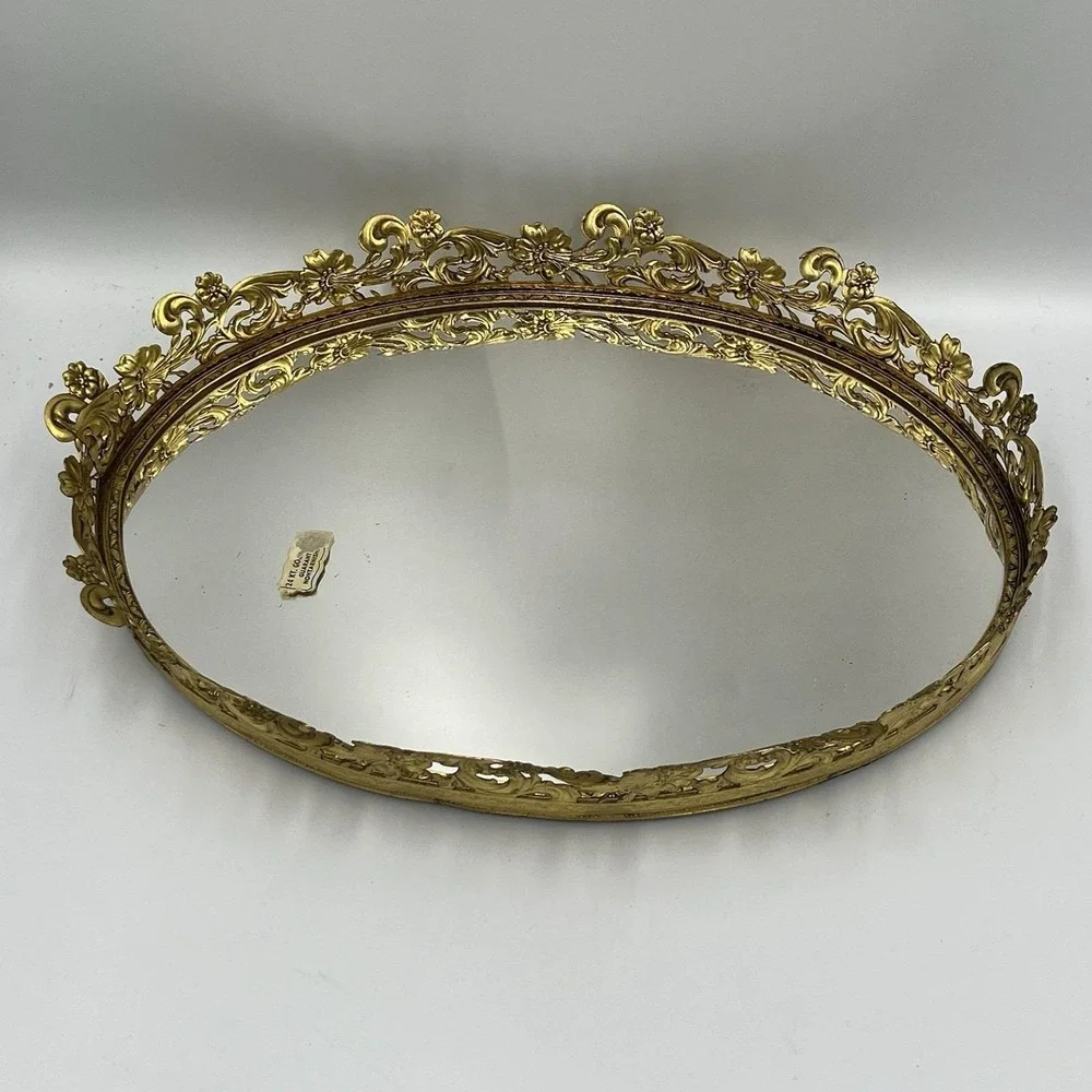 Vintage Ornate 12