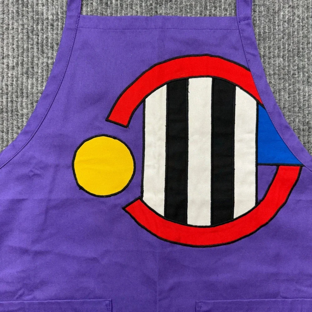 D.V. Resort small stain
