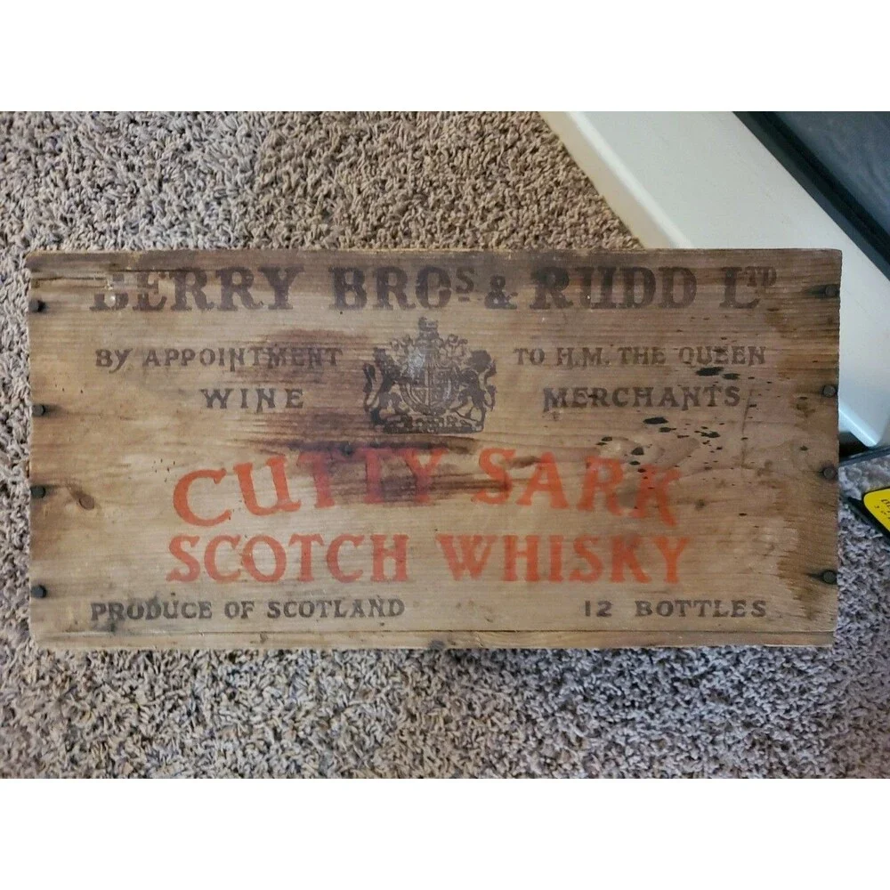 VTG Berry Bros & Rudd Cutty Sark Wooden Crate Box Scotch Whiskey + Pub Mirror