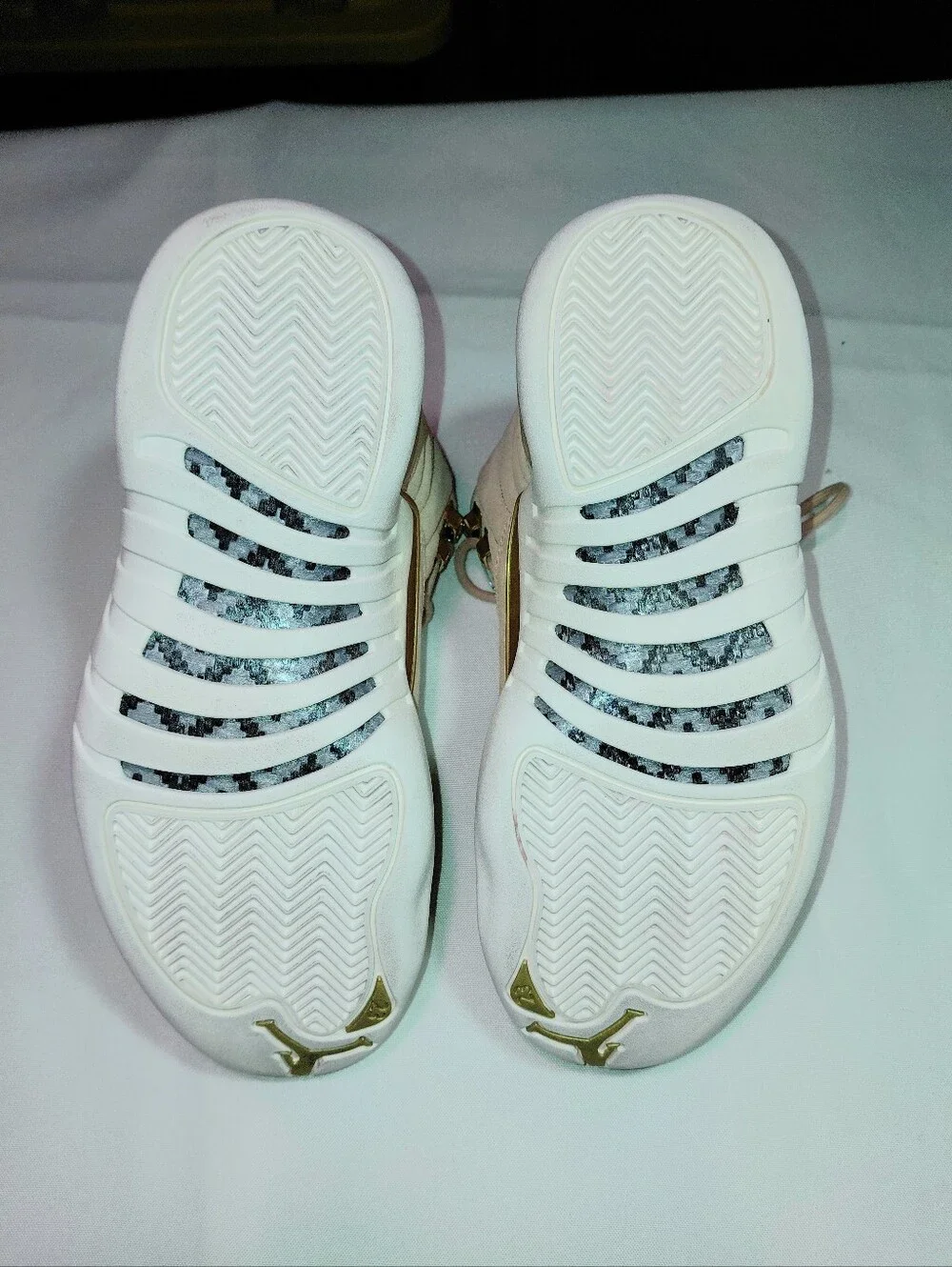 Jordan sneakers this they