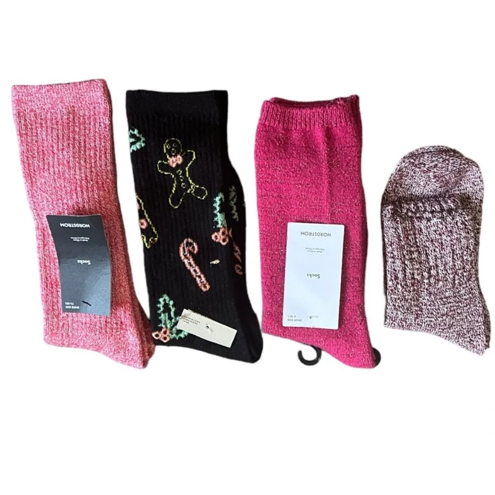NEW Women’s Nordstrom Holiday Sock Bundle