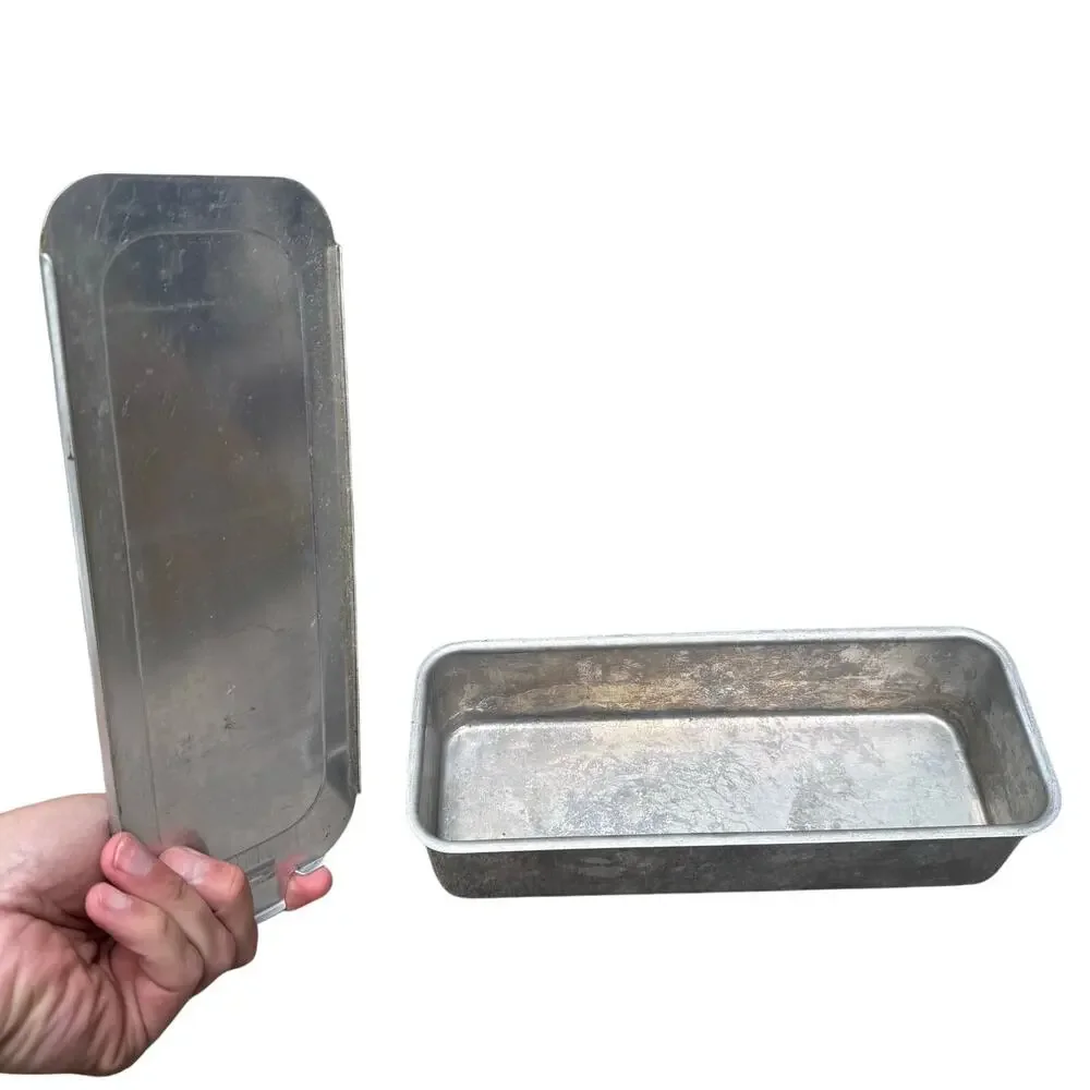 Mirro 5197M? Aluminum Loaf Pan Sliding Lid 10 1/4
