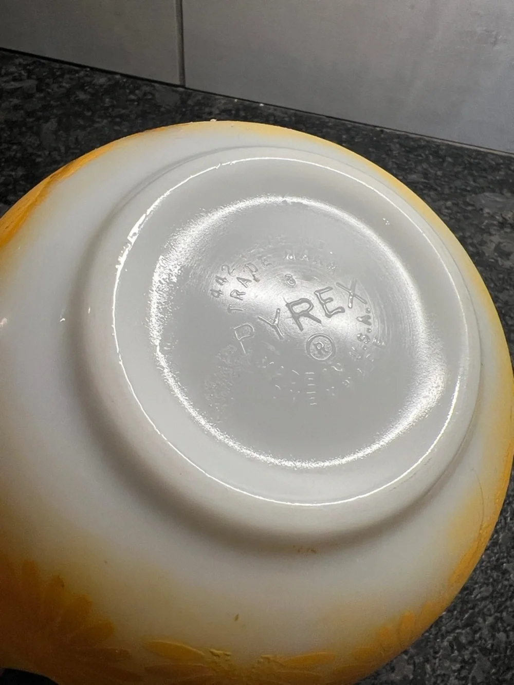 Pyrex sunflower collection opal
