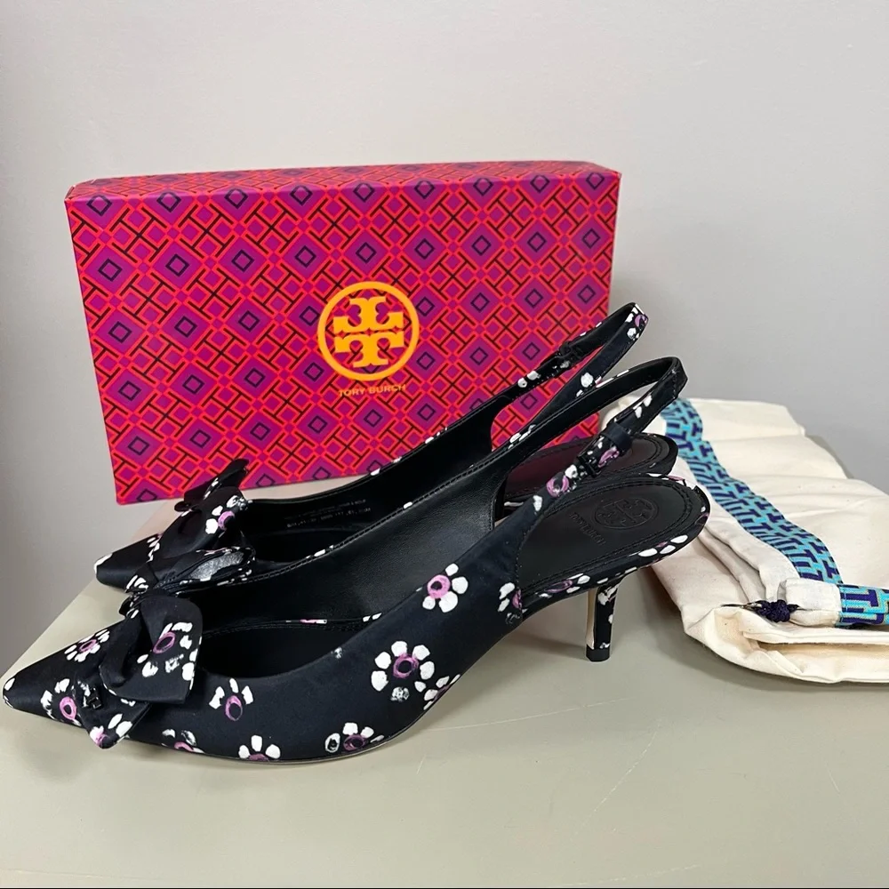 Tory Burch reposhing this